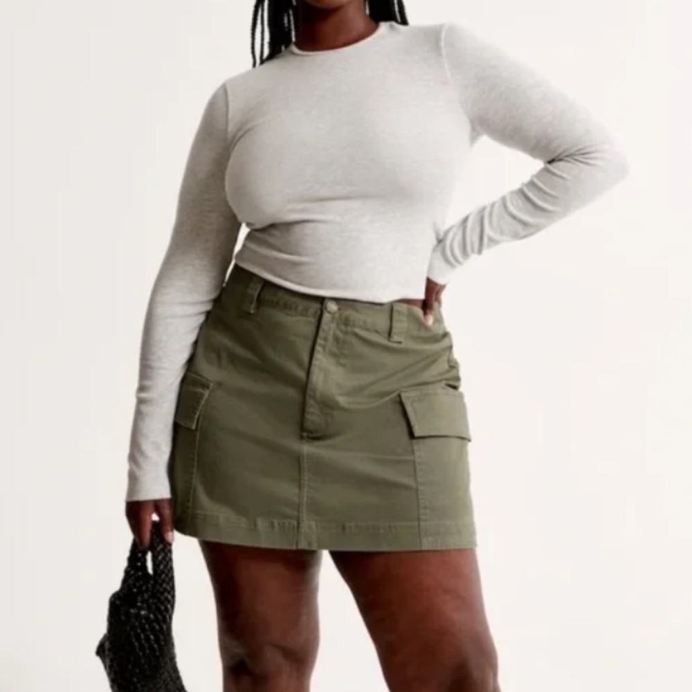 NWT Utility Skirt Green